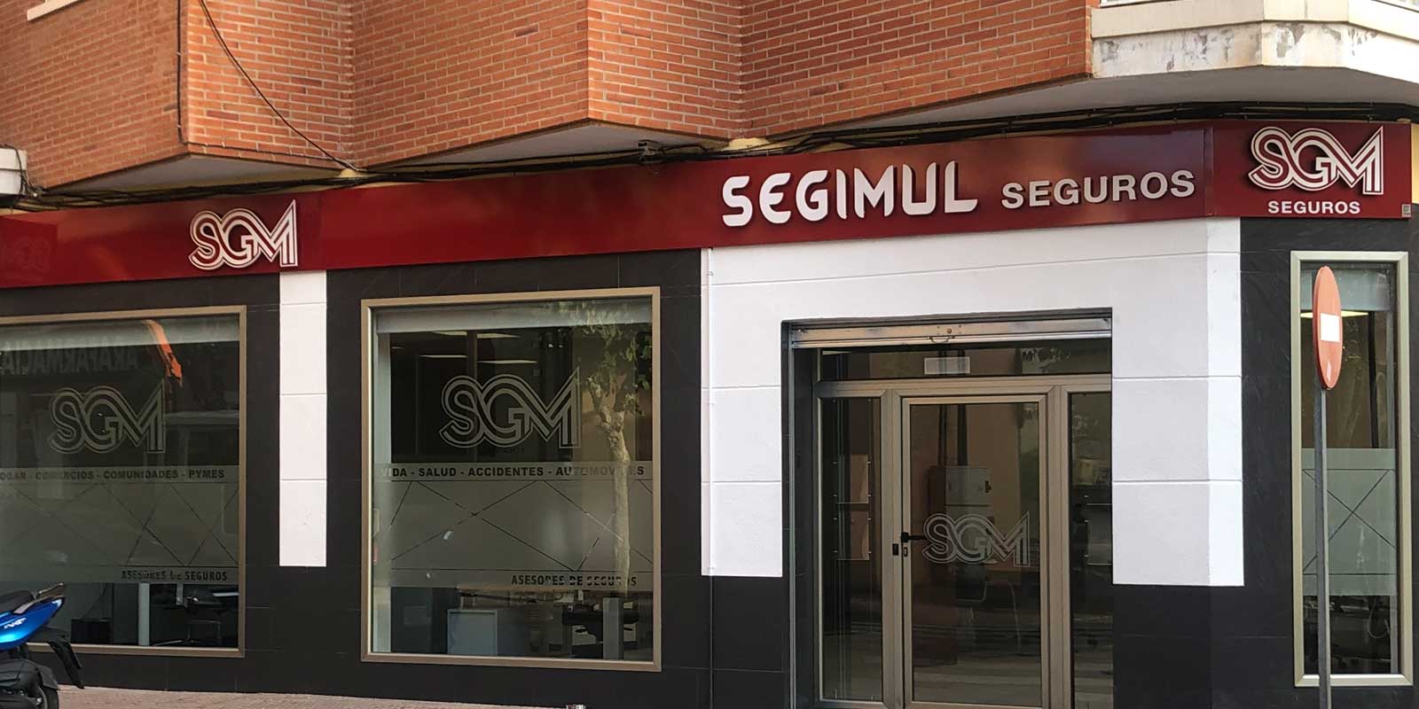 Oficina de seguros en Mula